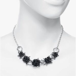 NWOT Rose Briar Choker Alchemy of England Gothic Collection